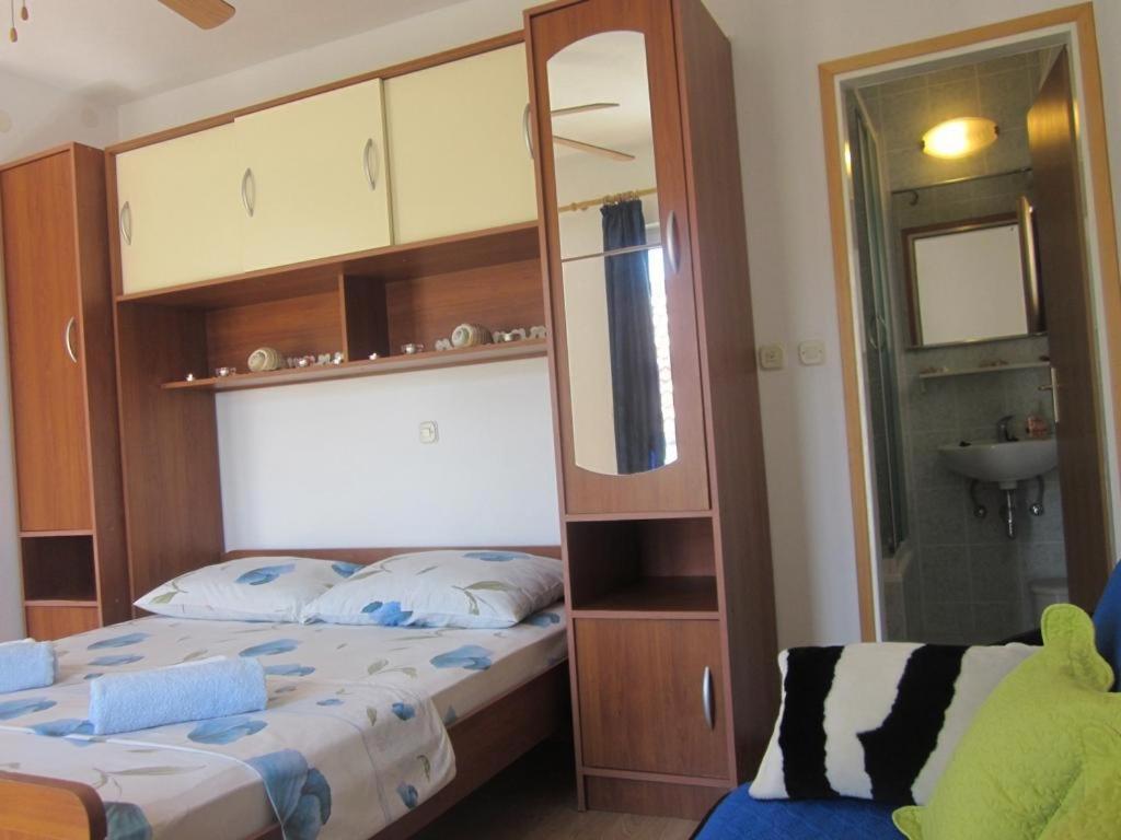 In With Sea View, Balcony, Air Conditioning, Wi-fi Apartment