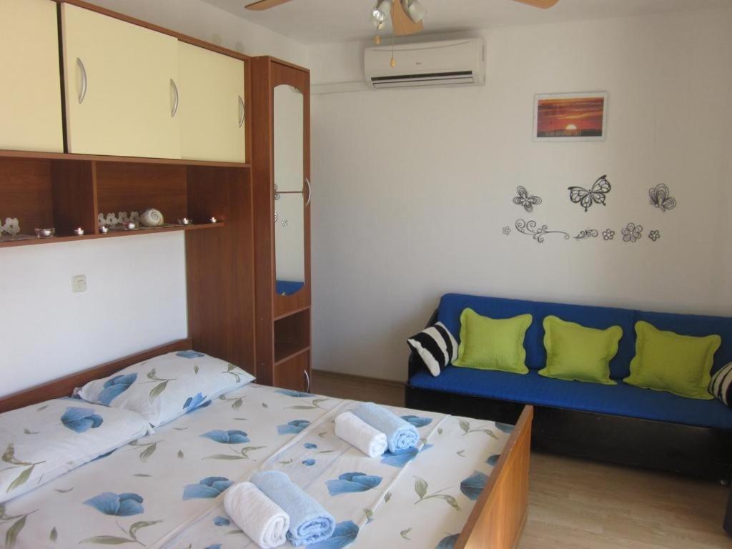 In With Sea View, Balcony, Air Conditioning, Wi-fi Hvar Town