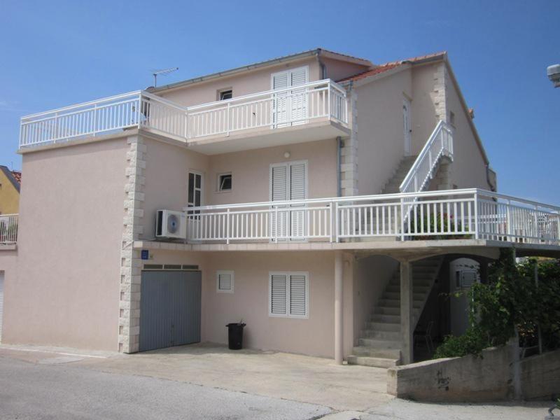 In With Sea View, Balcony, Air Conditioning, Wi-fi Hvar Town